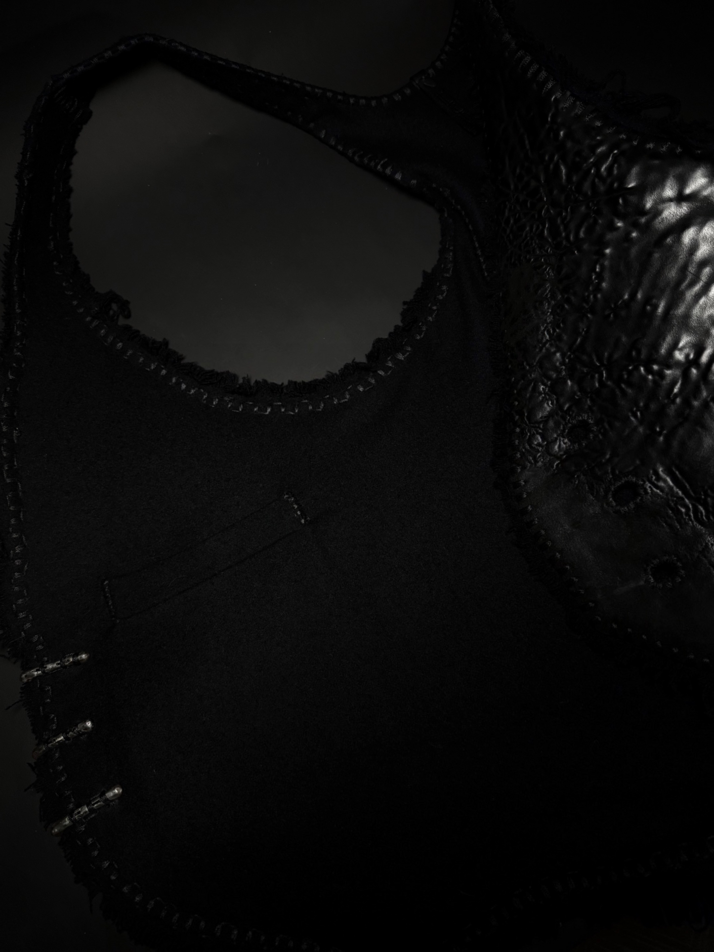 TRINE/VEST