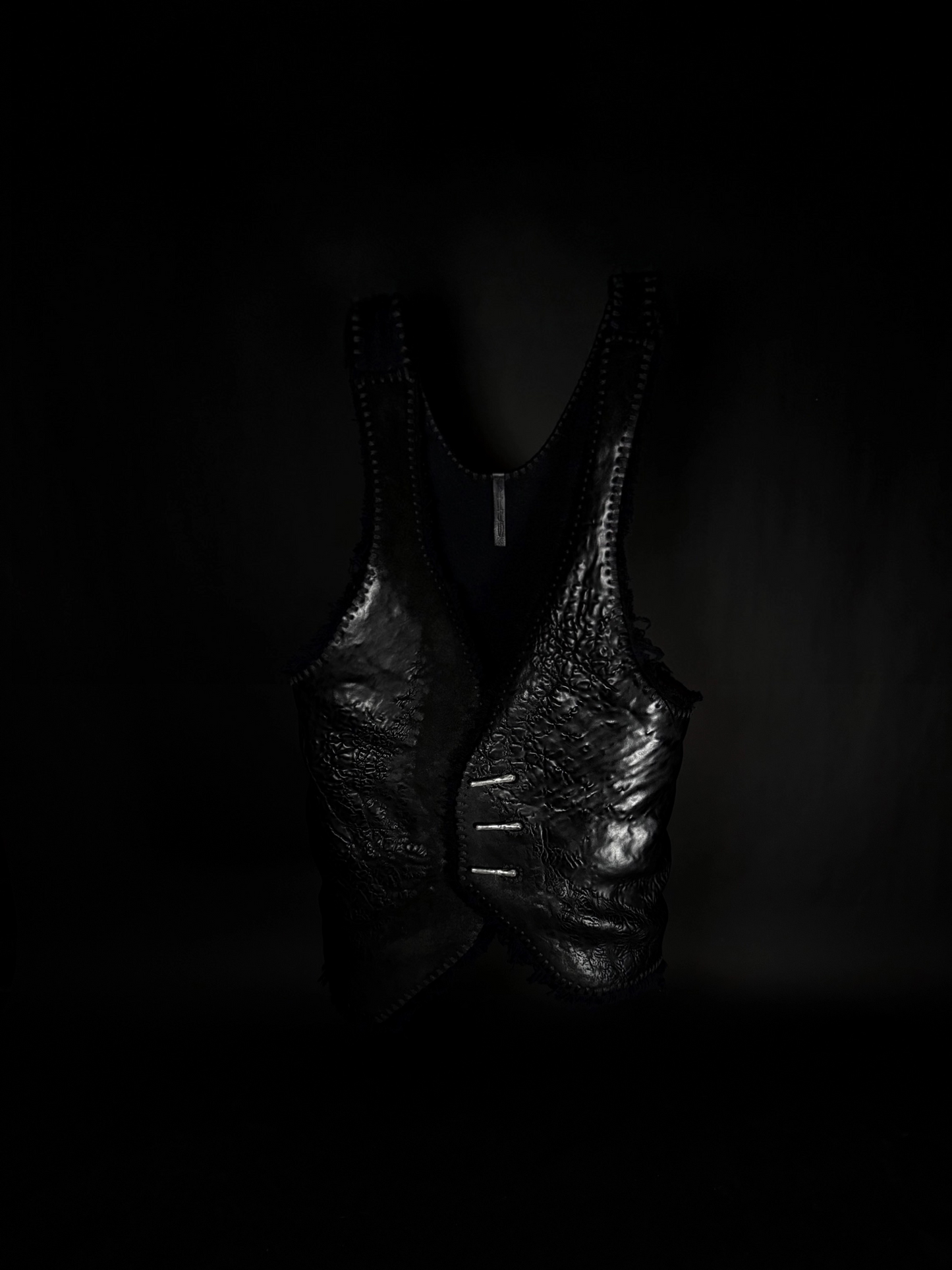 TRINE/VEST